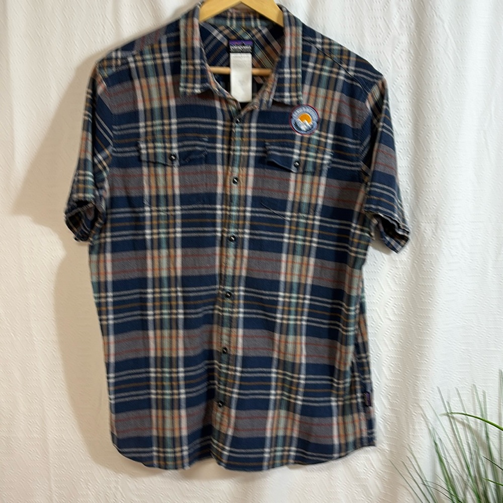 Patagonia Organic Cotton Men’s Short Sleeve shirt